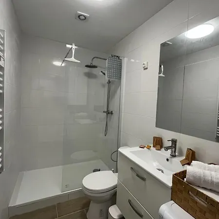 Apartment Pour 6 Avec Piscine *