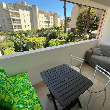 Pour 6 Avec Piscine Apartment